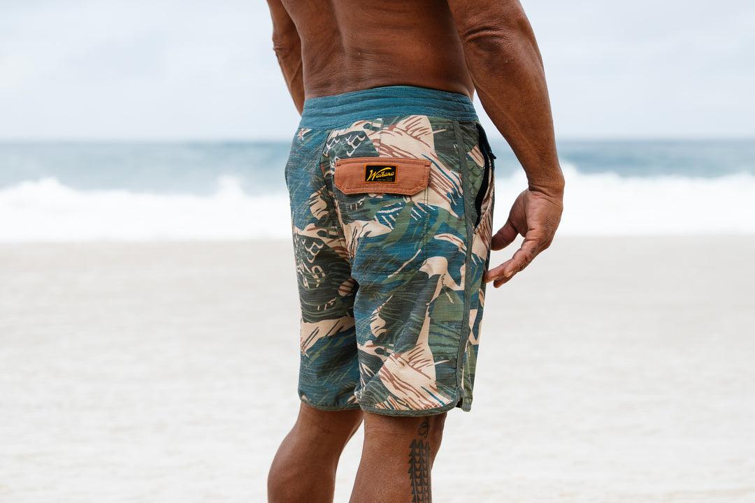 Hawaiian Brushstroke Cruiser Shorts