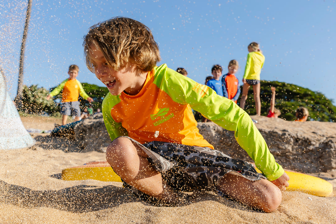 Rashguard orange à manches longues pour enfants 